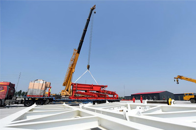 河北临城县首次对俄出口成套石油钻采设备