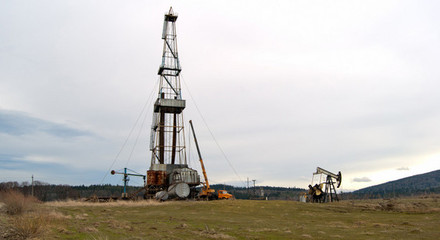 Oil rig